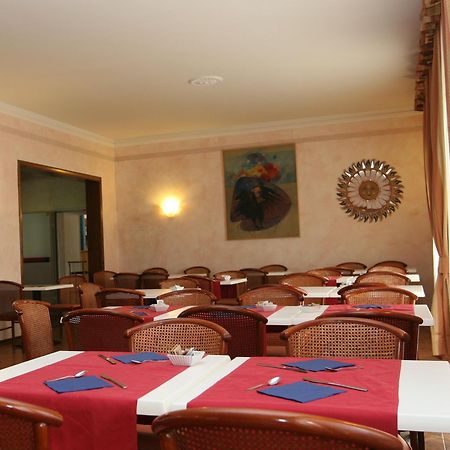 Hotel La Palma Λίντο ντι Καμαϊόρε Εξωτερικό φωτογραφία
