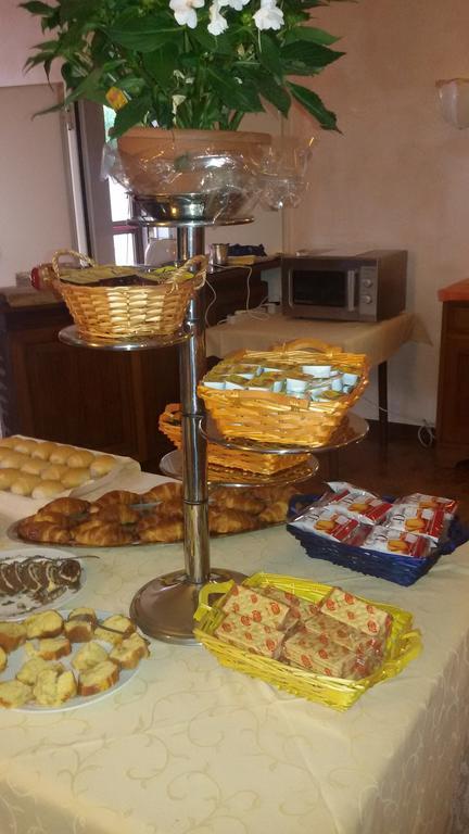 Hotel La Palma Λίντο ντι Καμαϊόρε Εξωτερικό φωτογραφία