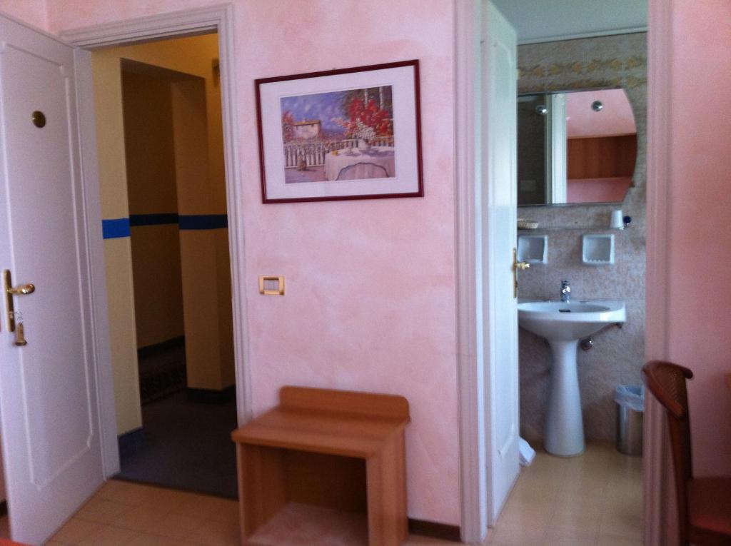 Hotel La Palma Λίντο ντι Καμαϊόρε Δωμάτιο φωτογραφία