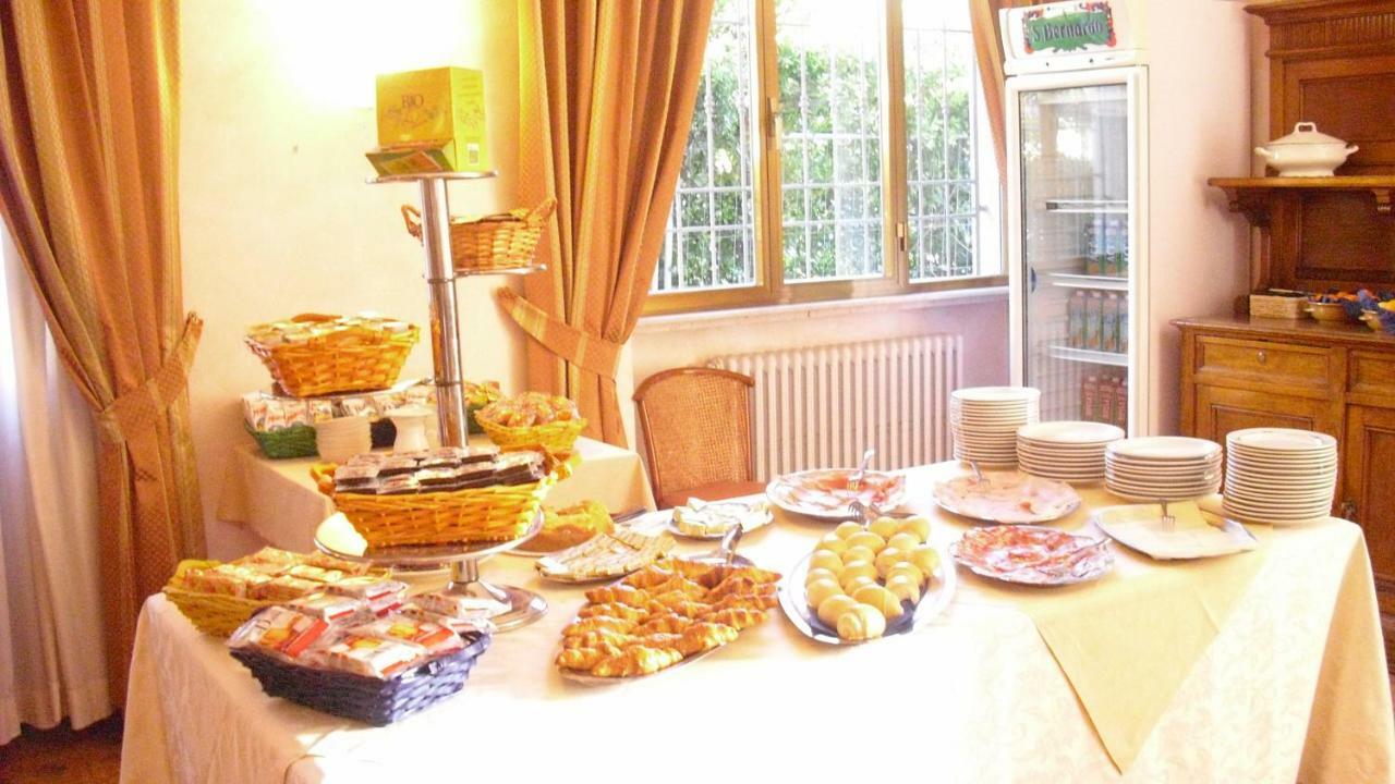 Hotel La Palma Λίντο ντι Καμαϊόρε Εξωτερικό φωτογραφία